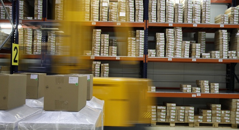 High Level Warehouse Rack with Forklift