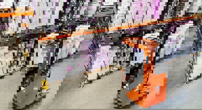 Warehouse (20)