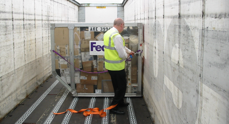 FedEx AKE Air Cargo