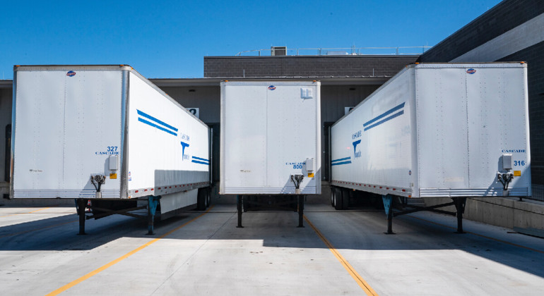 The Benefits Of Installing A Loading Dock Using The Right Dock Loading Equipment